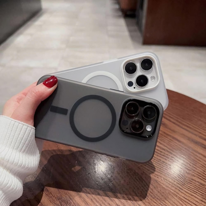 MagniCover, Cover Magnetica in Silicone Iphone 15